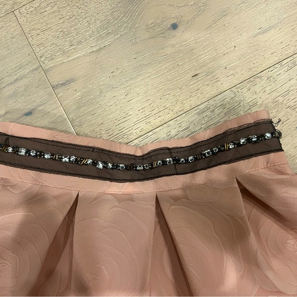 Pink skirt with jeweled ribbon waist. - Picture 4 of 6